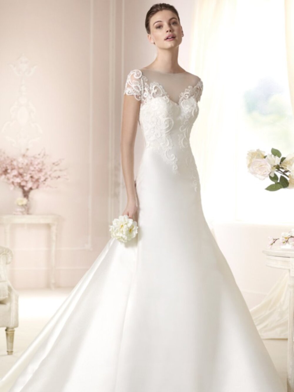White One by Pronovias Wedding Dress Debra